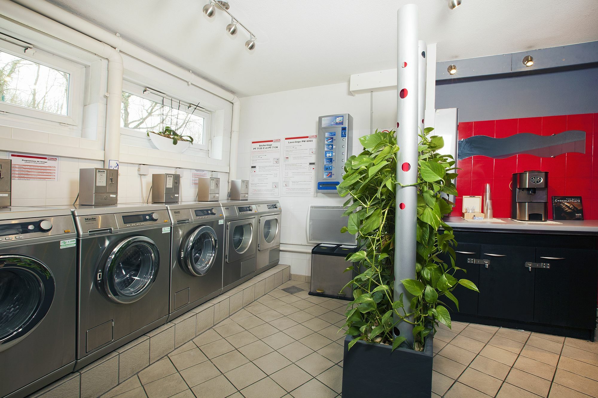 Residhome Paris Saclay " Bures Sur Yvette " Екстер'єр фото